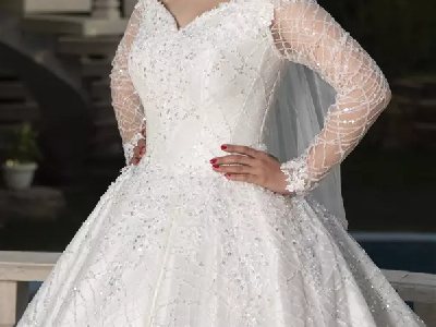 مزون لباس عروس آمال