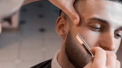 آرایشگاه مردانه جوان