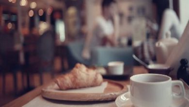 کافه روف گاردن فرجاد